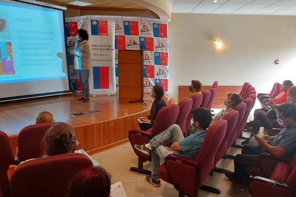 Consultorio Jurídico de Tocopilla, realizó una charla socioeducativa al sector salud