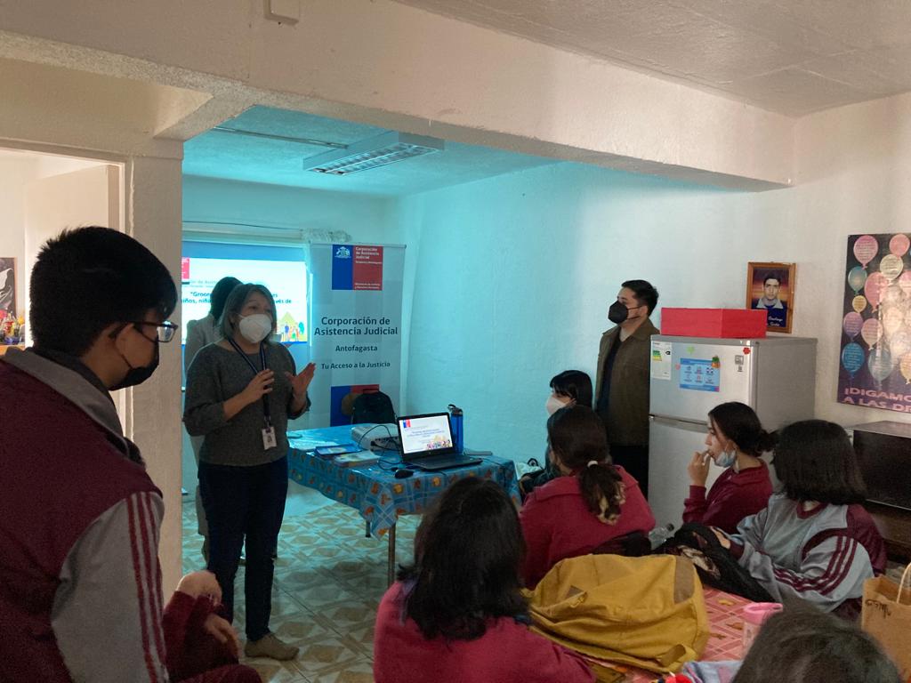 CAVI de Antofagasta, realizo taller sobre Grooming