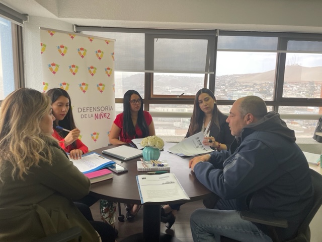 “La Niñez y Adolescencia se Defienden” se reúne con la Defensoría de la Niñez de Arica y Parinacota