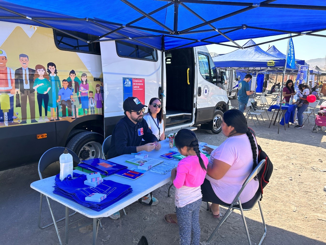 CAJTA participa en  “FERIA DE OPORTUNIDADES” en sector El Boro, Alto Hospicio