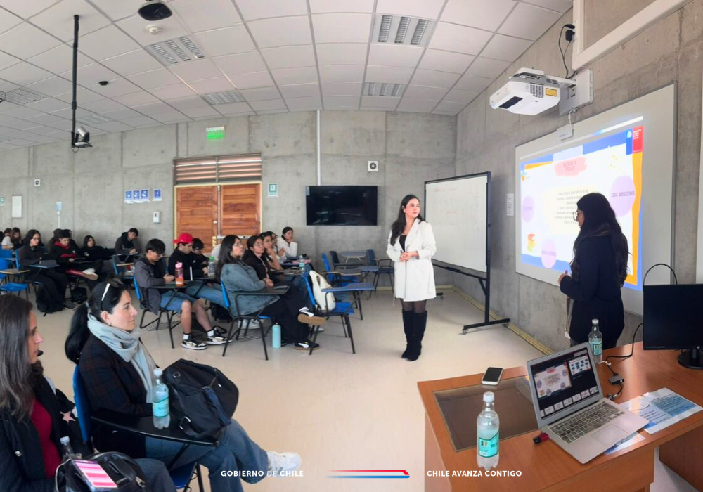 Programa Mi Abogado realiza charla didáctica a estudiantes de Psicología de la UCN