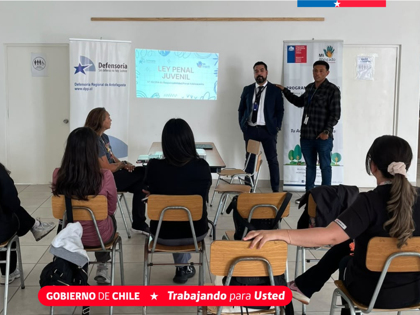 Programa Mi Abogado de Antofagasta da charla sobre la Ley de Responsabilidad Penal Adolescente